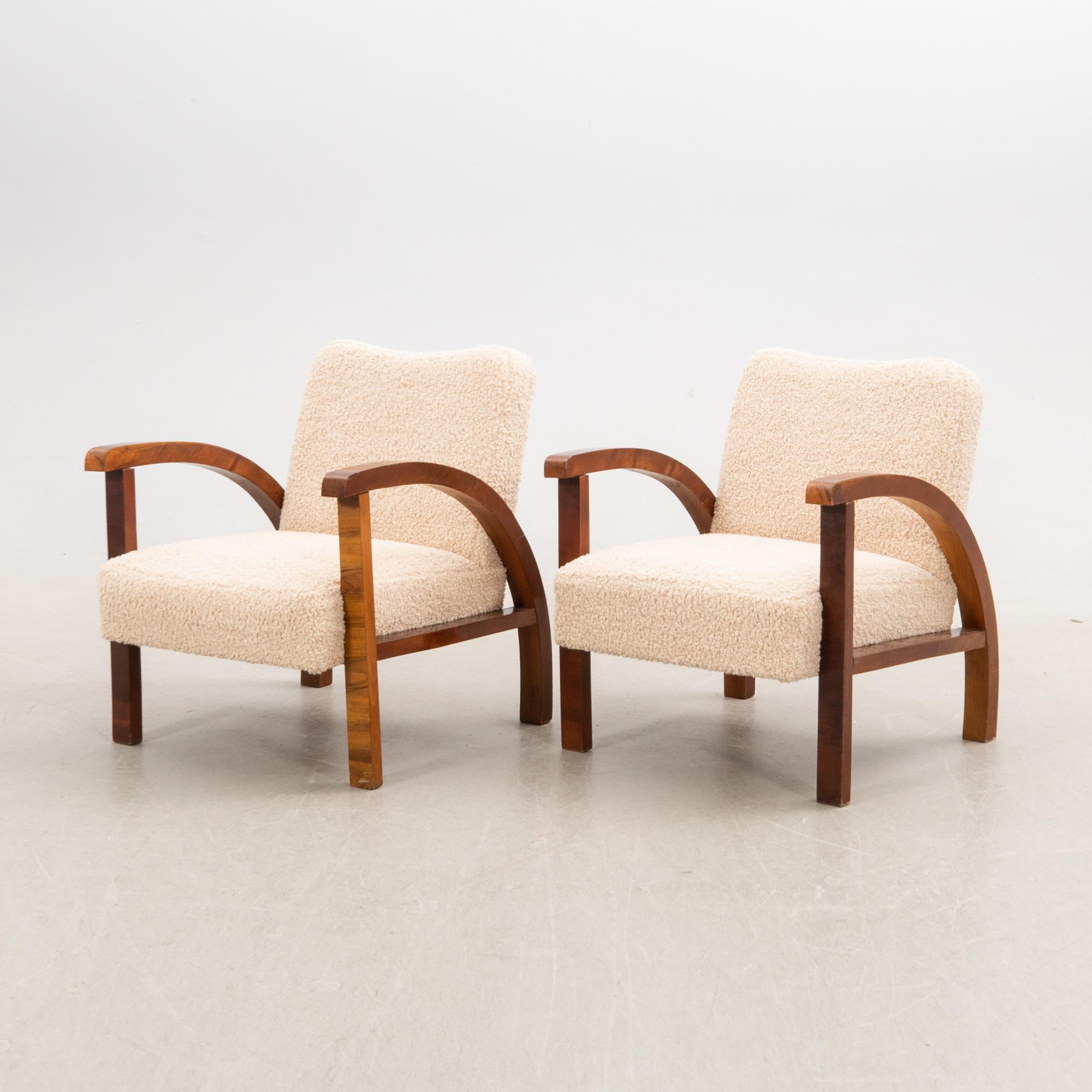 Armchairs, a pair, Art Deco, first half of the 20th century.