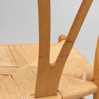 Hans J. Wegner, stolar, 6 st, "Y-stolen" modell CH-24, Carl Hansen & Søn, Danmark.