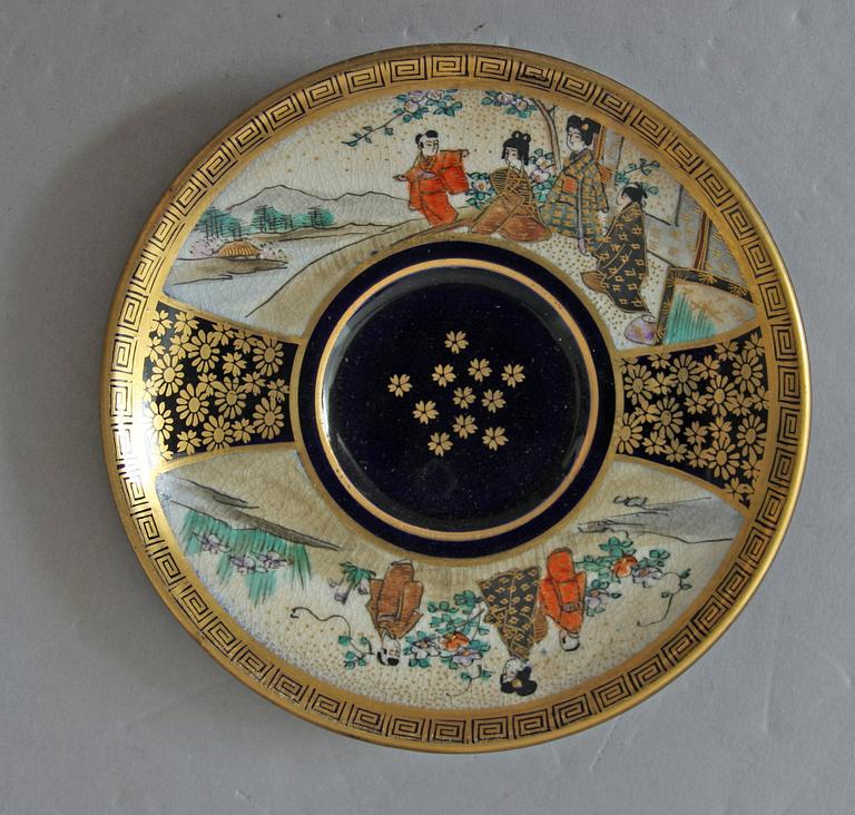 KAFFESERVIS, 8 delar, porslin, Japan. Omkring 1900.