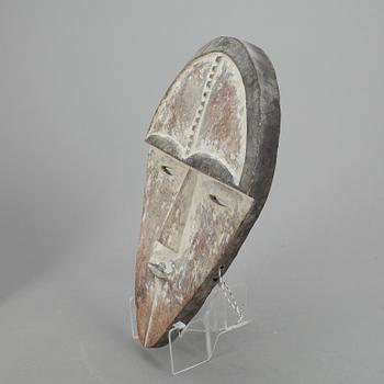 MASK, Afrika, 1900-tal.