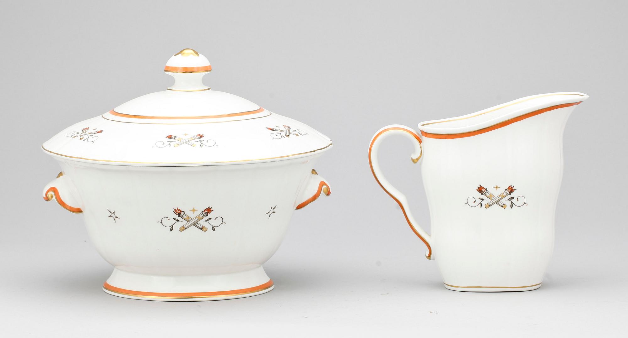 SERVISDELAR, 75 delar, benporslin, "Facklan", Wilhelm Kåge, Gustavsberg, 1930-tal.
