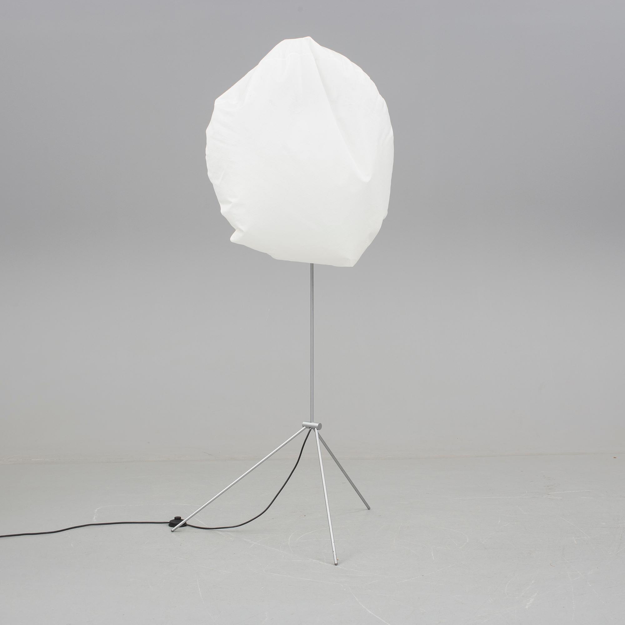 GOLVLAMPA, "Globlow", Snowcrash, design Vesa Hinkola, Markus Nevalainen, Rane Vaskivuori, formgiven 1996.