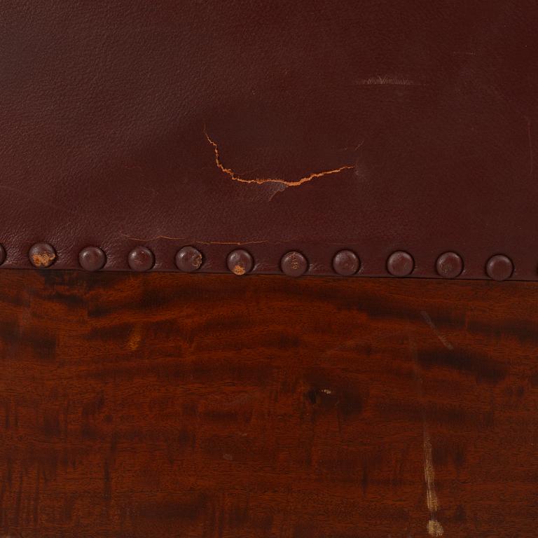 Ordförandestol, "SEB", utförd till Stockholms Enskilda Bank, signerad och daterad 1907.