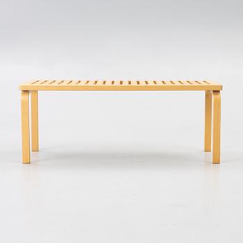 Alvar Aalto, bänk, modell 153A, Artek, Finland,