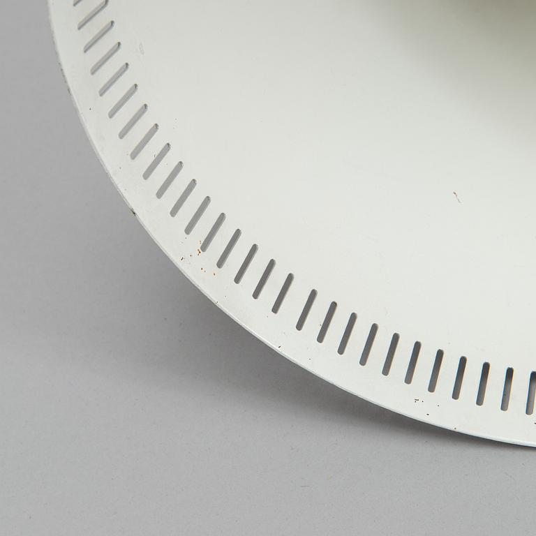 Paavo Tynell, a mid-20th century K10-10 floor lamp for Idman.