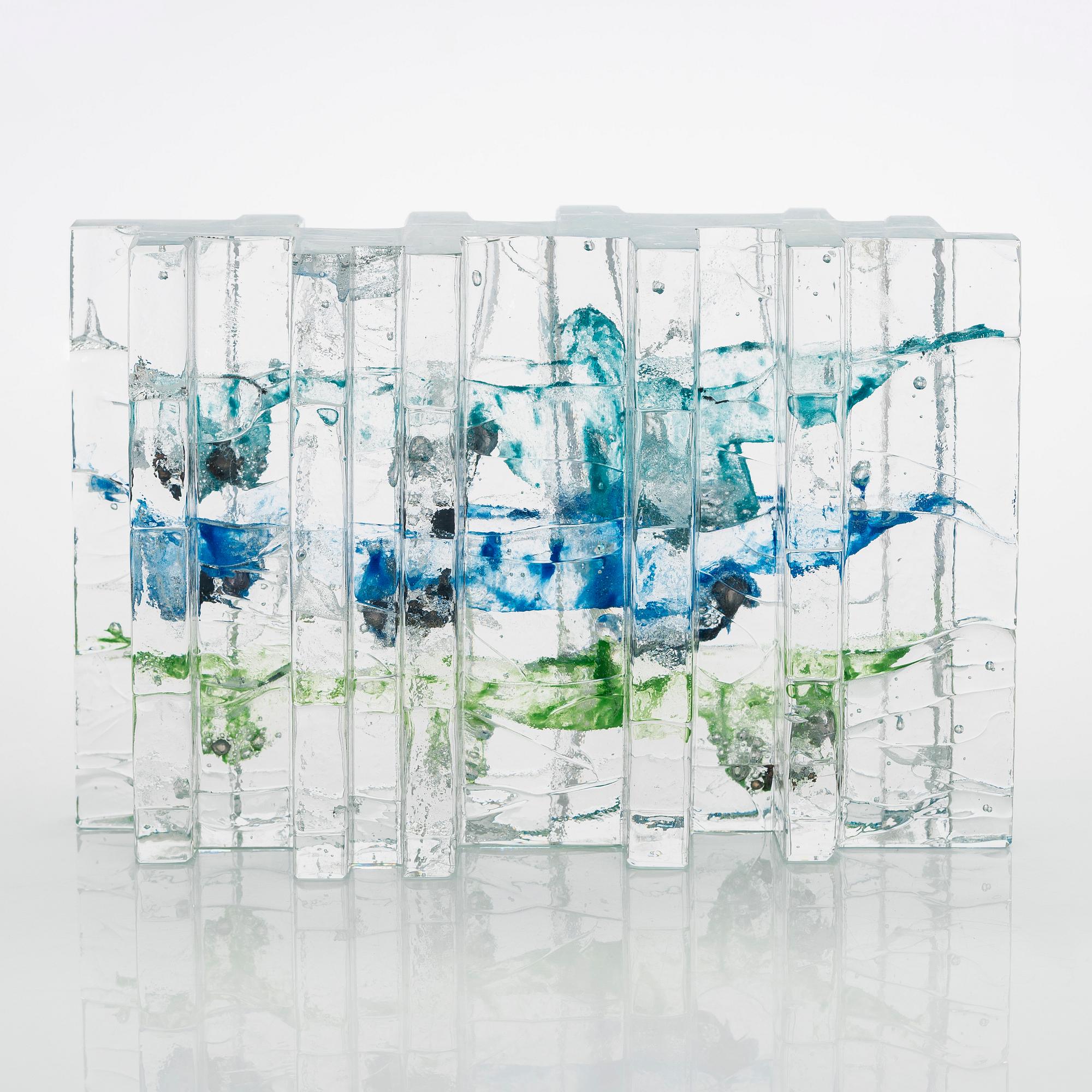 Helena Tynell, glasskulptur, "Skog", signerad Helena Tynell Riihimäen Lasi Oy.