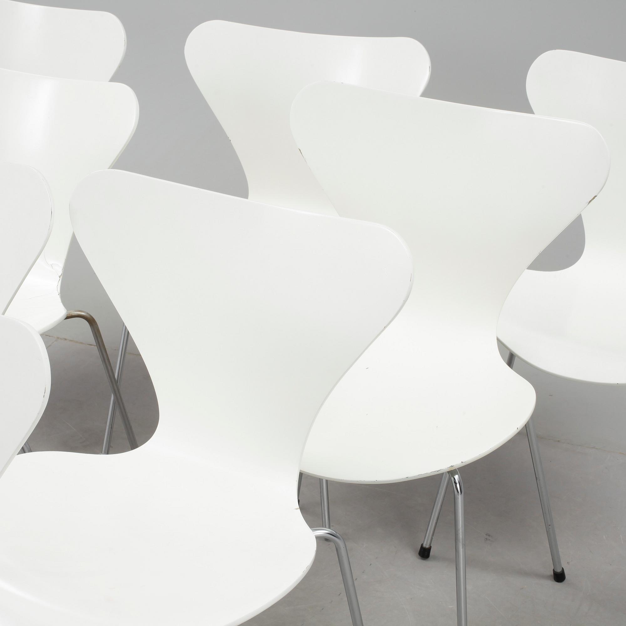 STOLAR, 8 st. "Sjuan", Arne Jacobsen för Fritz Hansen.