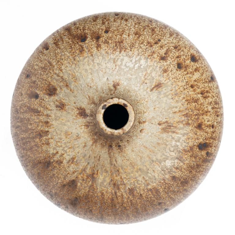 Rolf Palm, A stoneware vase, Mölle 1971.