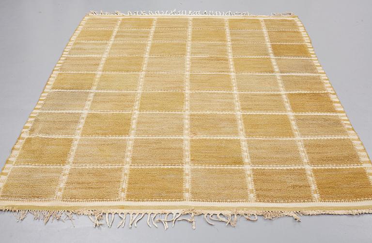 Barbro Nilsson, MATTA, "Gyllenrutan", reliefflossa, ca 251,5 x 175,5 cm, signerad AB MMF BN.