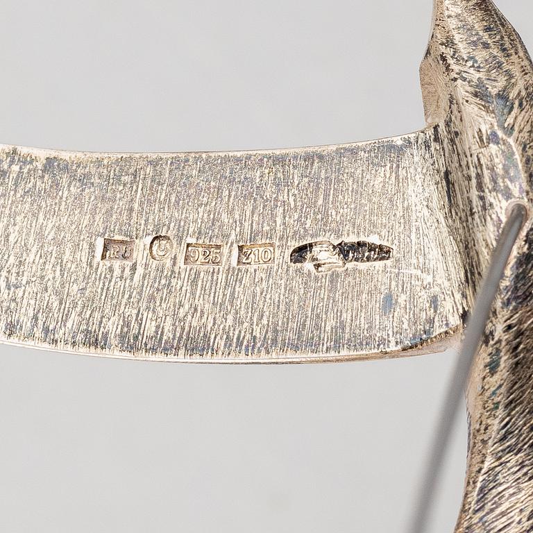 Rey Urban, a sterling silver bird, Stockholm 1998.