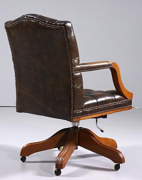 SKRIVBORDSSTOL, engelsk stil, Norge, 1900-tal.