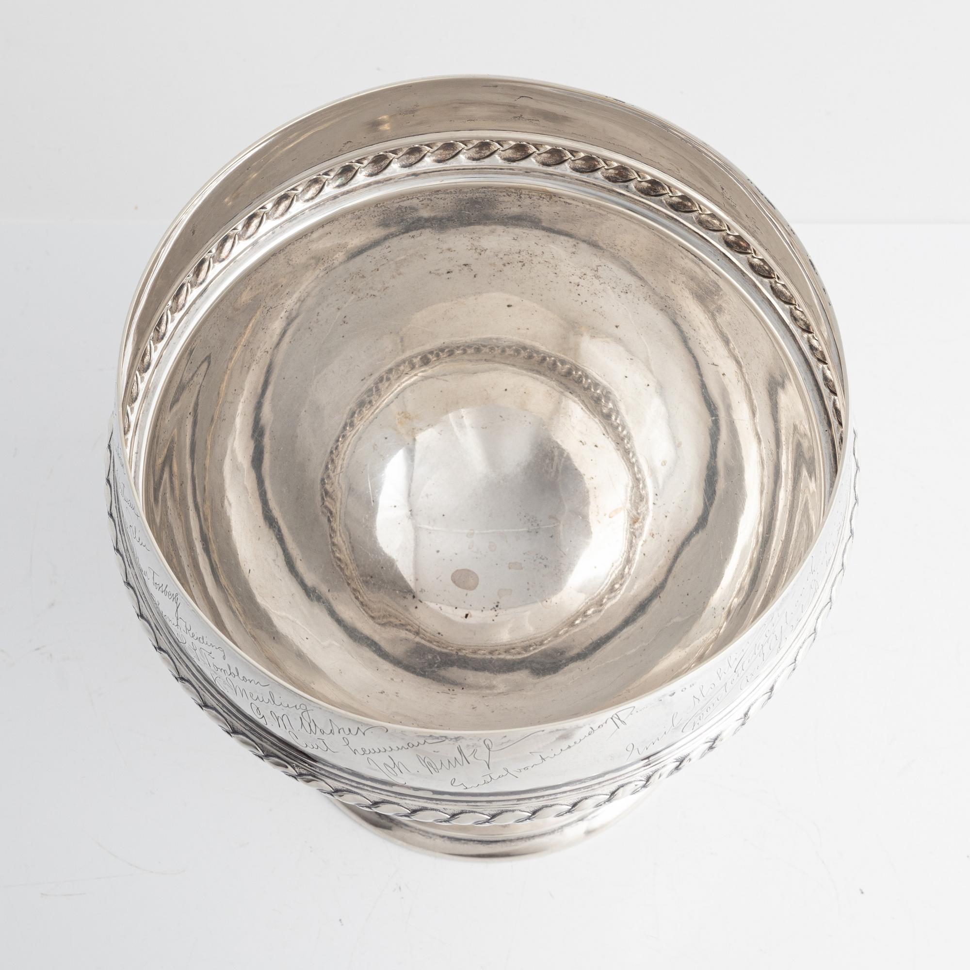 A Swedish Silver Bowl, mark of K Anderson, Stockholm 1911.