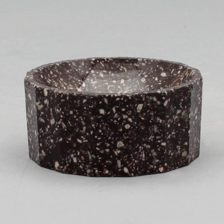SALTKAR, porfyr, 1800-tal.