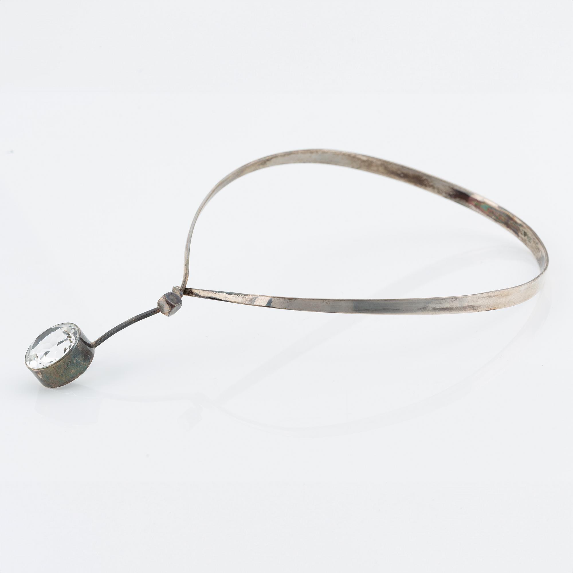 Necklace, bracelet, and a ring, silver with rock crystal, including pieces by Gert Thysell.