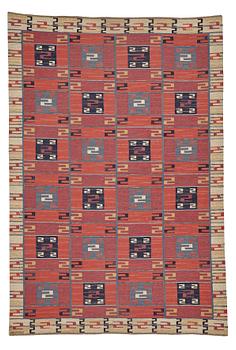 Märta Måås-Fjetterström, MATTO, "Röda Esset", flat weave, ca 369 x 347,5 cm, signed AB MMF.