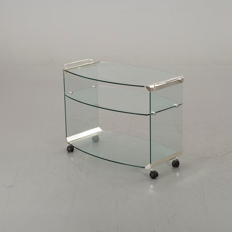 A SERVING TROLLEY FROM THE SECOND HALF OF 20TH CENTURY.