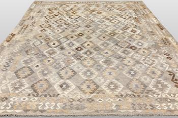 A Kilim carpet, approx. 352 x 252 cm.