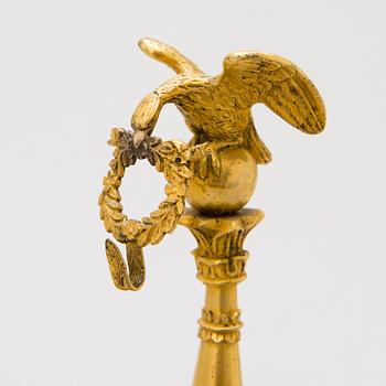 KLOCKSTÄLL, förgylld brons och malakit, Ryssland, 1800-talets första hälft.