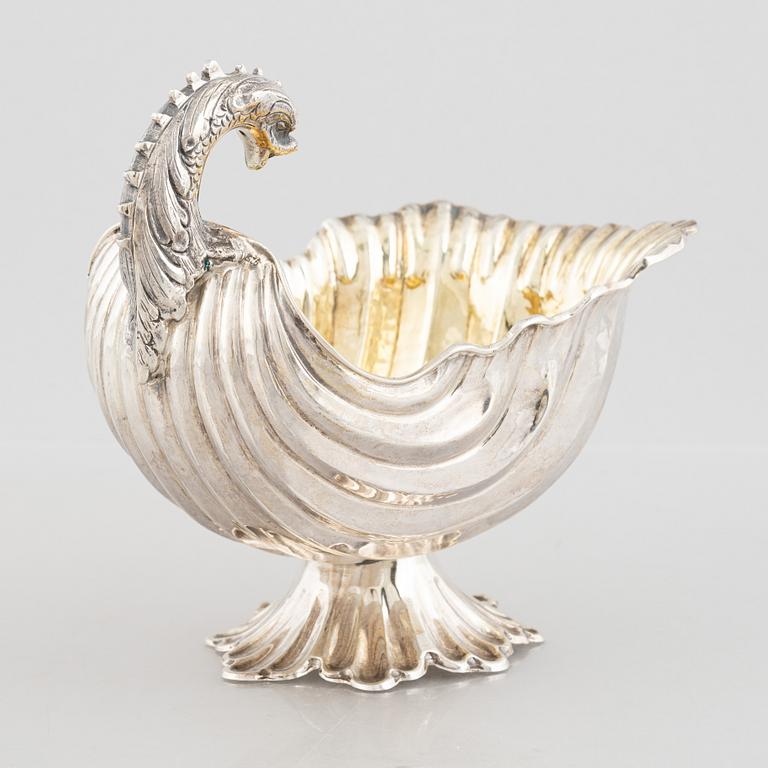 Snäckskål på fot, sterlingsilver, 1900-tal.
