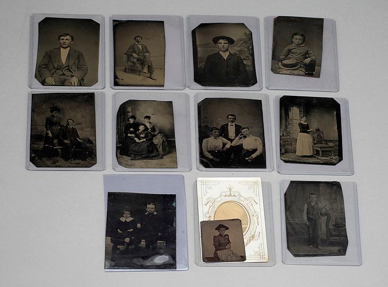 FOTOGRAFIER, 25 st, bla ambrotypier, 1800-tal.