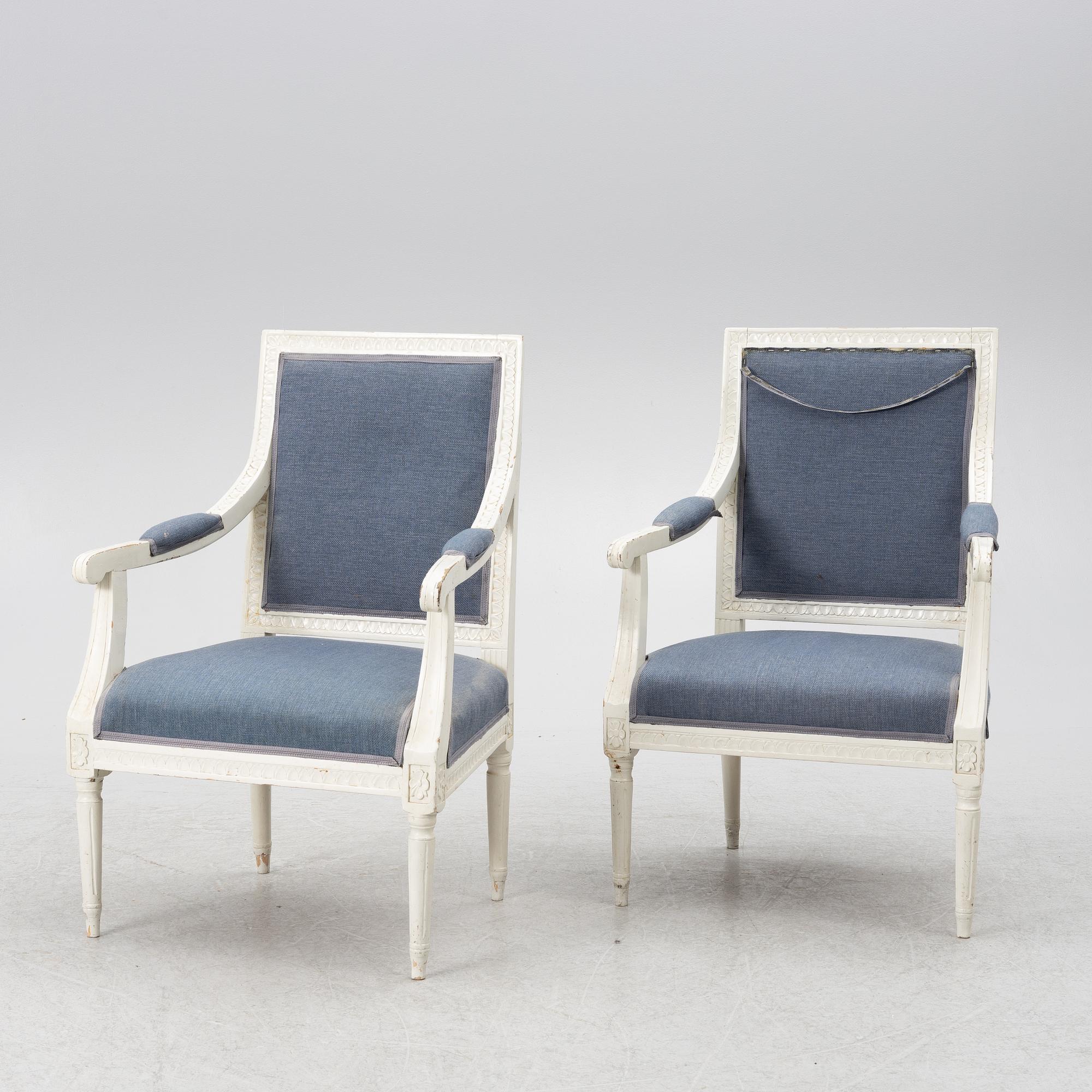 Armchairs, a pair, Gustavian style, circa 1900.