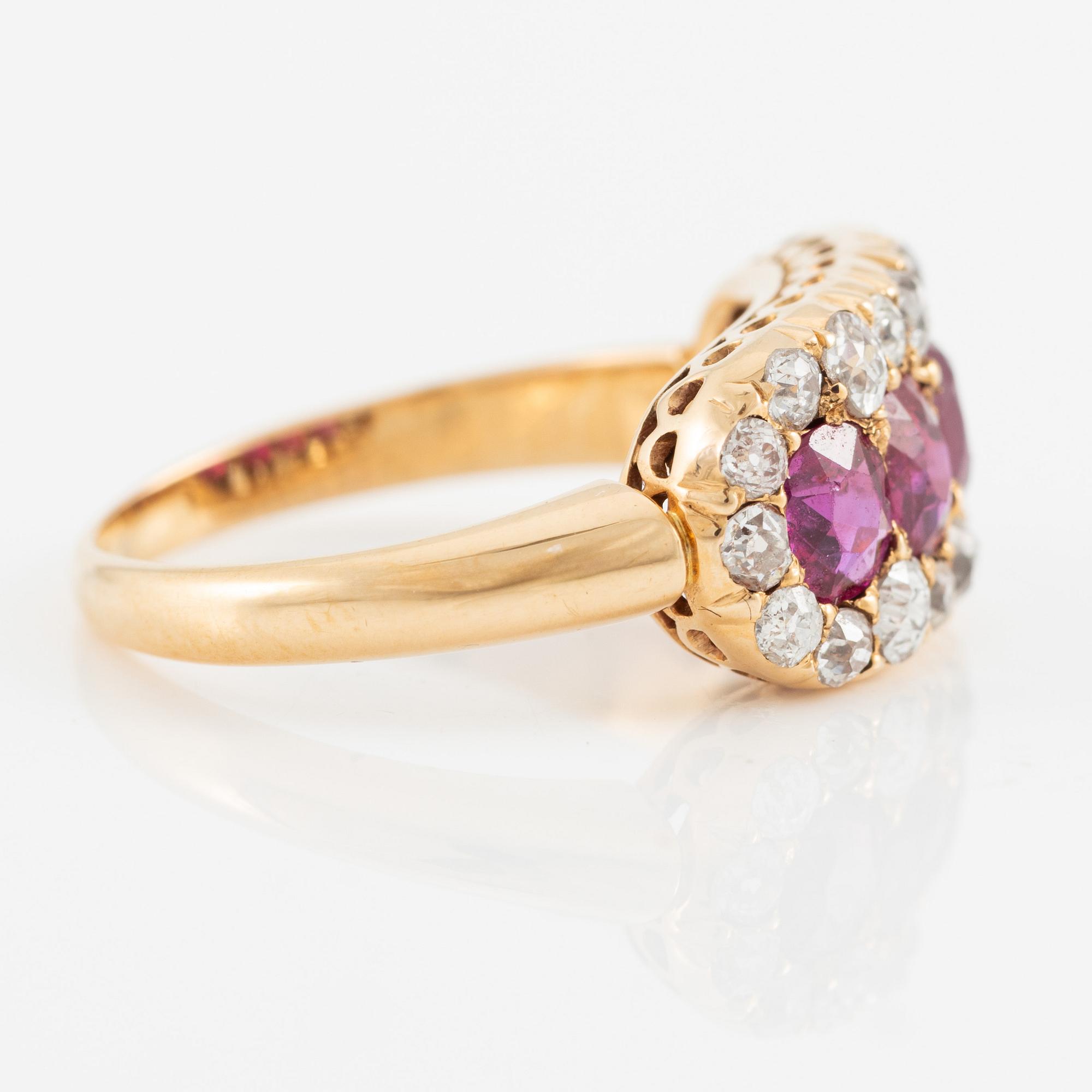 Ring, Hallbergs, 18K gold with rubies and old-cut diamonds. Early 20th century.
