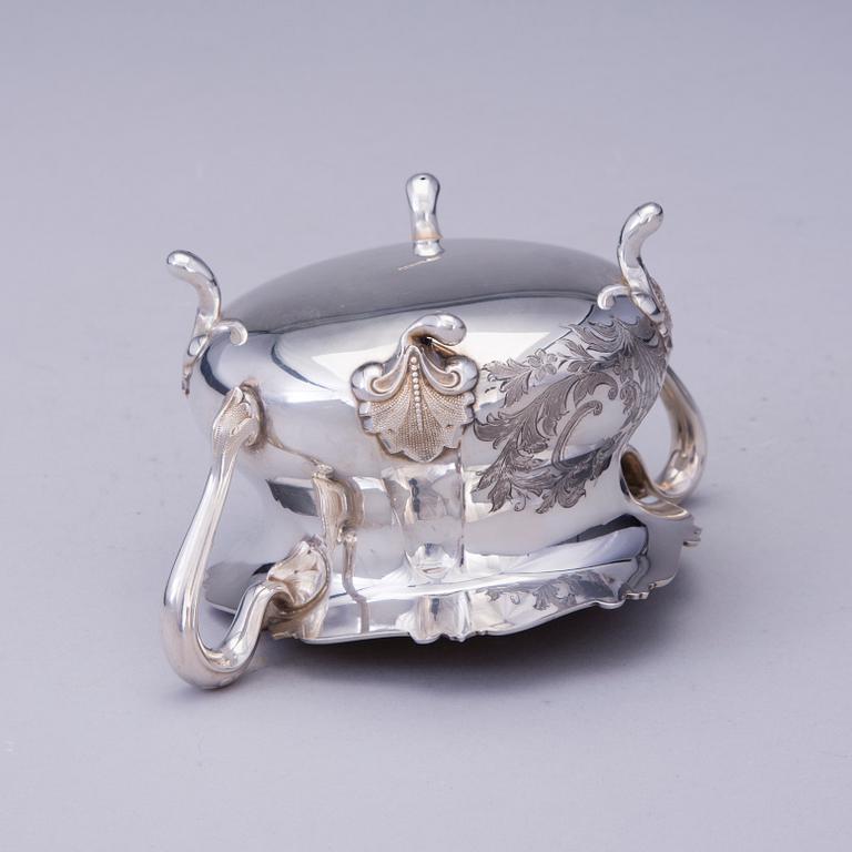 KAFFESERVIS, 3 delar, silver, Auran Kultaseppä, Åbo 1968-70. Vikt tot. 1367 g.