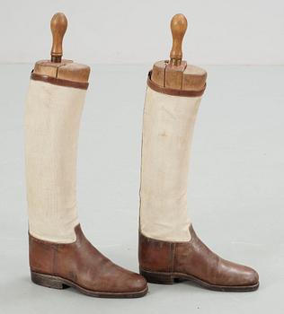 RIDSTÖVLAR, ett par, 1900-tal.