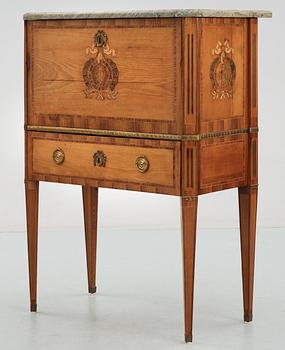 SEKRETÄR. Tillskriven Niklas Korp (mästare i Stockholm 1771). Gustaviansk.
