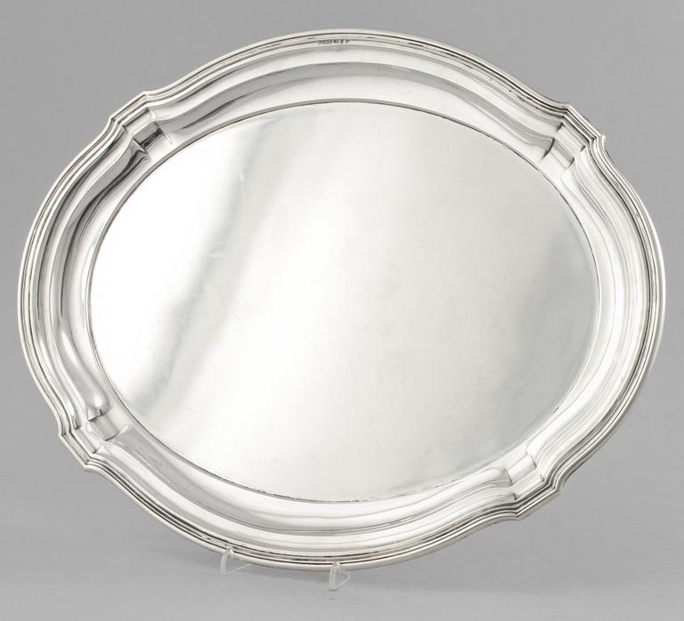 FAT, C G Hallberg, silver, Stockholm, troligen 1919. Vikt 1304 g.
