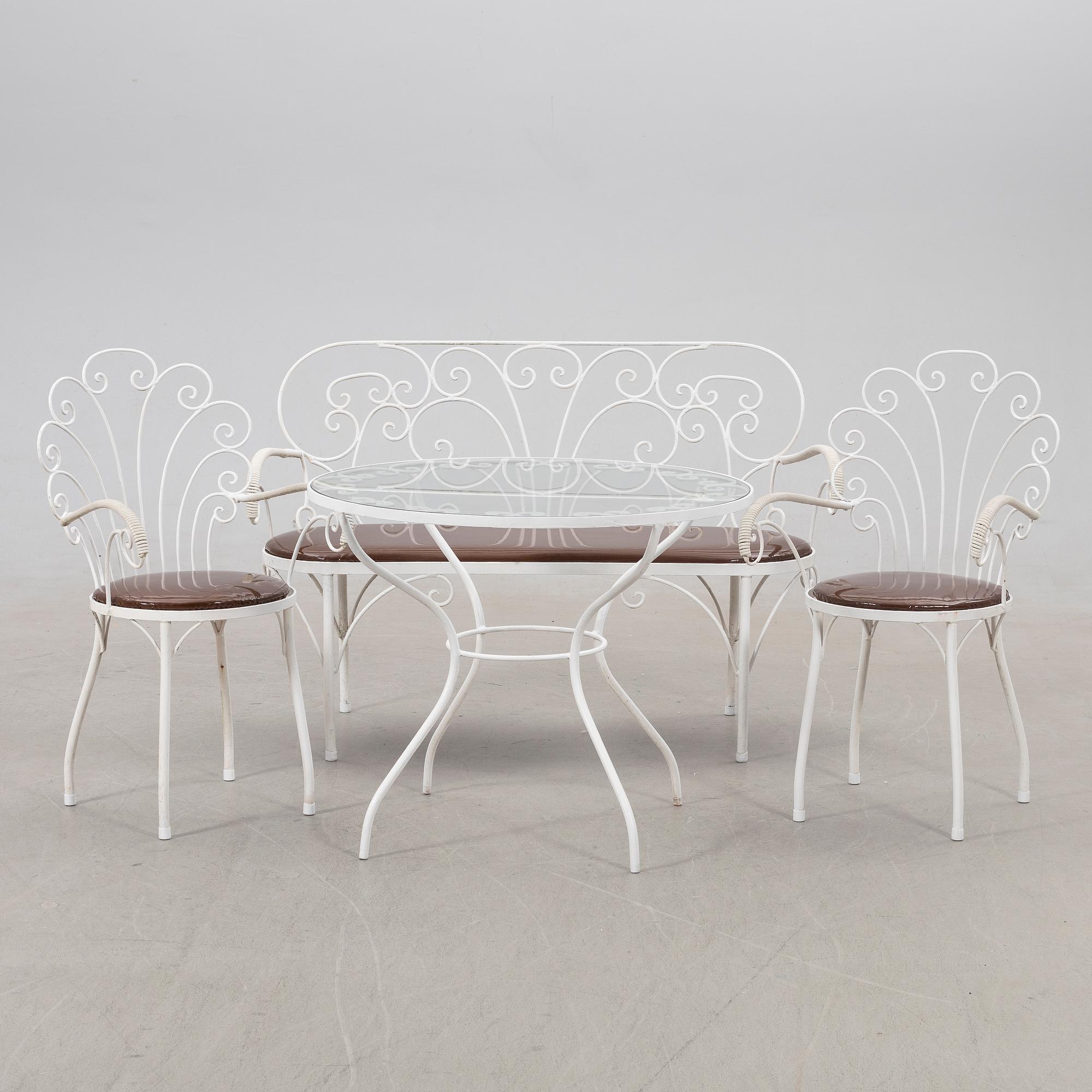 Trädgårdgrupp, 4 delar, 1900-tal.