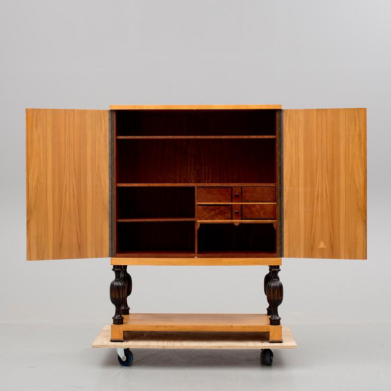 SKÅP, Reimers möbler, Mjölby, 1920-/30-tal.