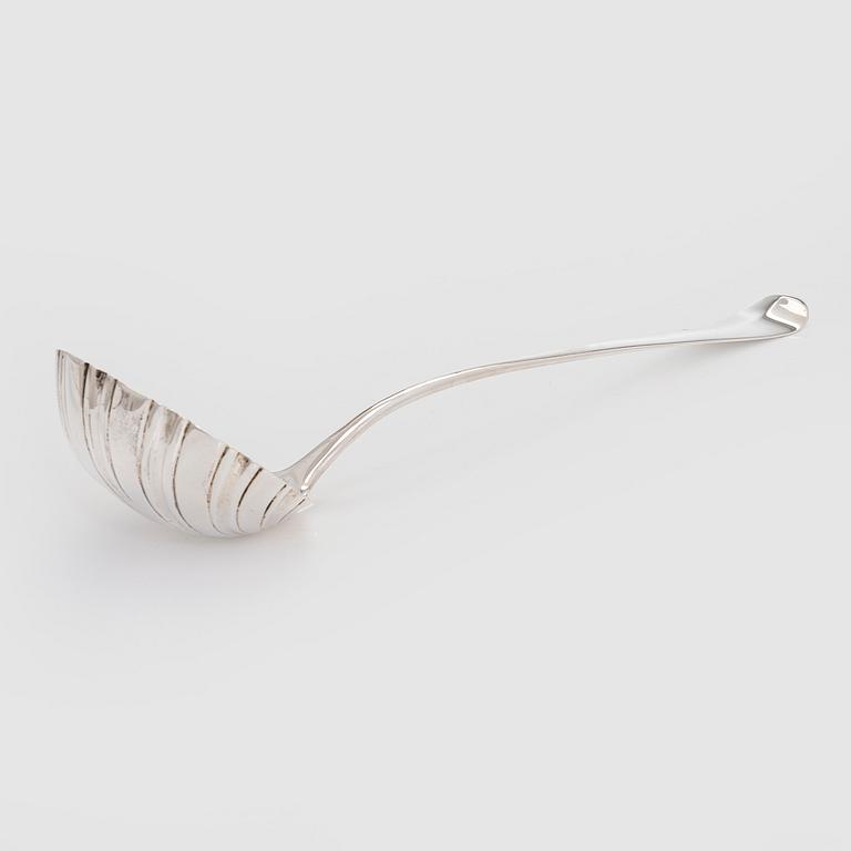 Kauha, sterling hopeaa, Lontoo Englanti 1761.