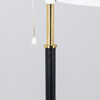 Alvar Aalto, An 'A 810' floor lamp, Valaisinpaja, 1980s.