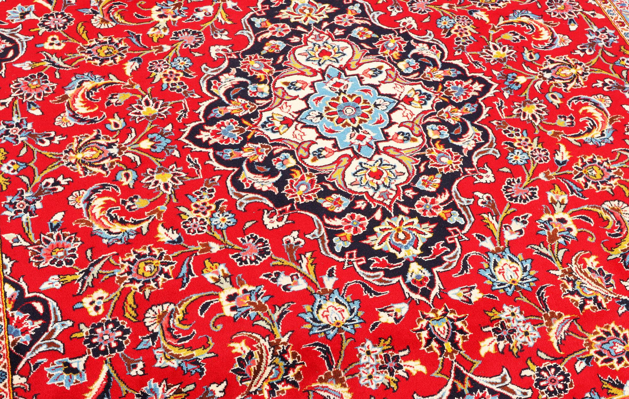 A Keshan carpet, c. 360 x 247 cm.