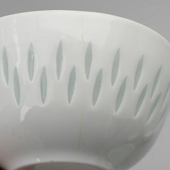 FRIEDL HOLZER-KJELLBERG, 8 TEA CUPS WITH SAUCERS, AND BOWL, rice grain porcelain, signed, Arabia.