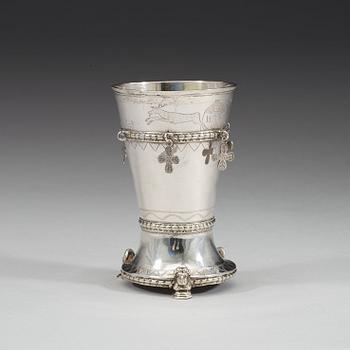 SKRAMMELBÄGARE, sannolikt av Ferdinand Sehl d.y., Stockholm 1727.