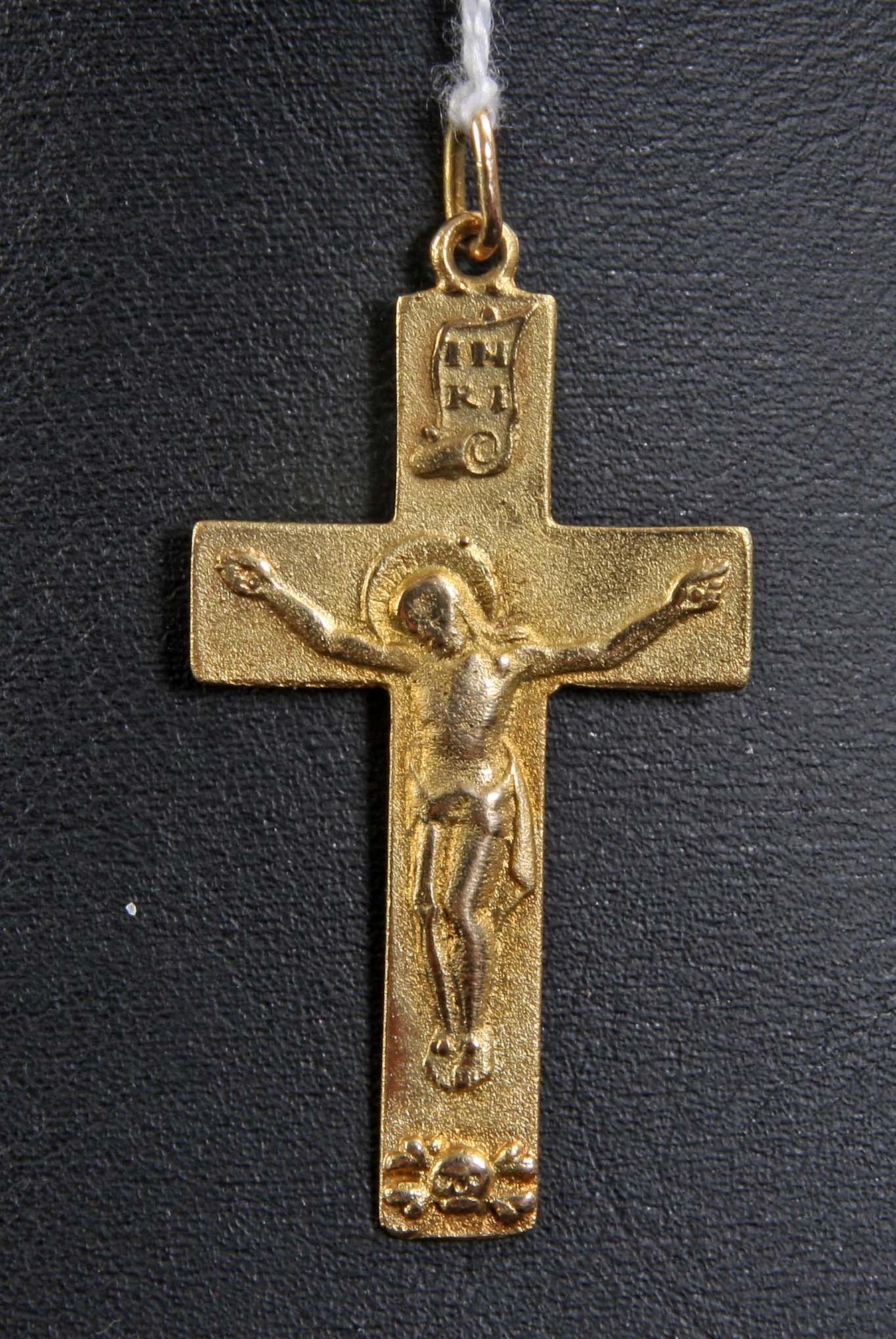 HÄNGE, guld, troligen Ryssland. C:a 4,5 g.