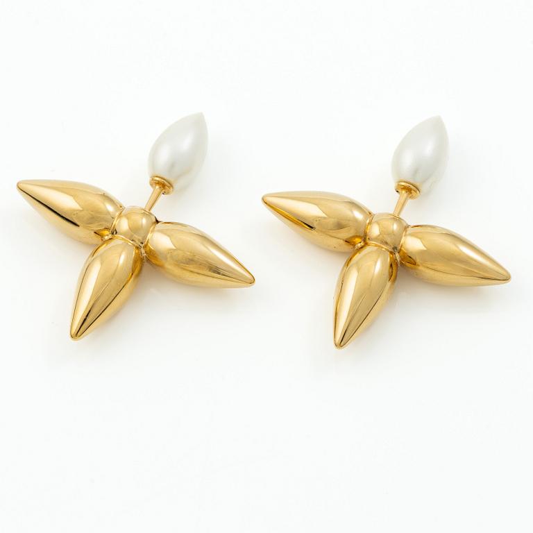 Louis Vuitton, earrings.