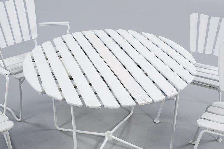 TRÄDGÅRDSGRUPP, 5 delar, 1900-talets andra hälft.