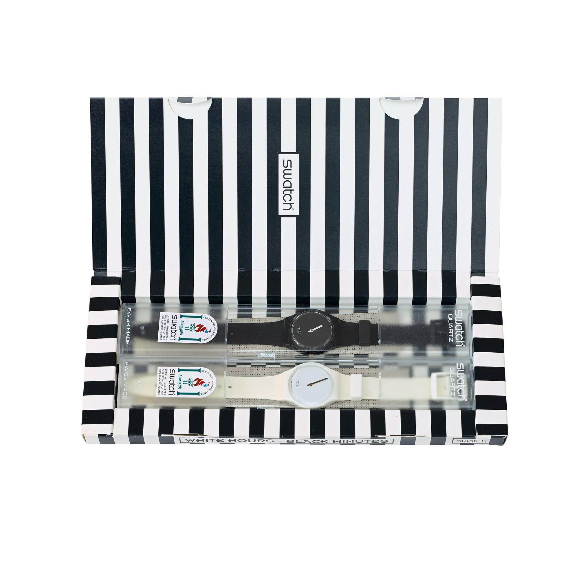 Swatch White Hours & Black Minutes. Plastic. Quartz. 34mm. Fall / Winter 1995.