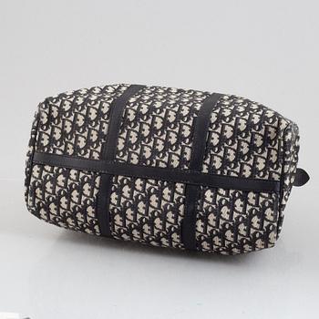 Christian Dior, a weekend bag.