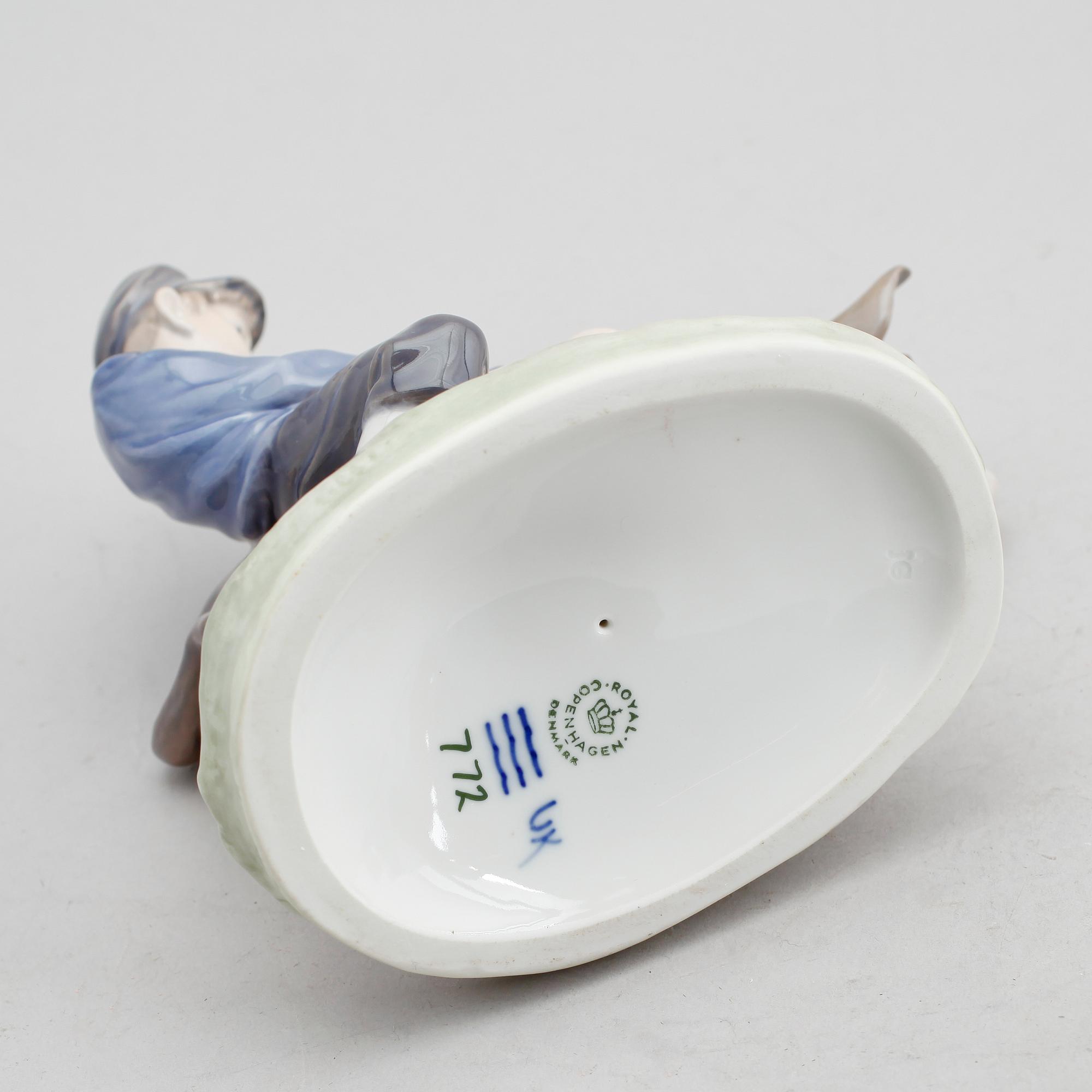 FIGURIN, porslin, Christian Thomsen, Royal Copenhagen.