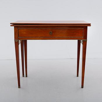 SPELBORD, sengustavianskt, omkring år 1800.