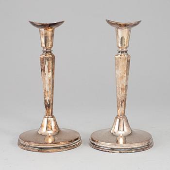 KG MARKSTRÖMS, a pair of silver candlesticks, Uppsala 1956.
