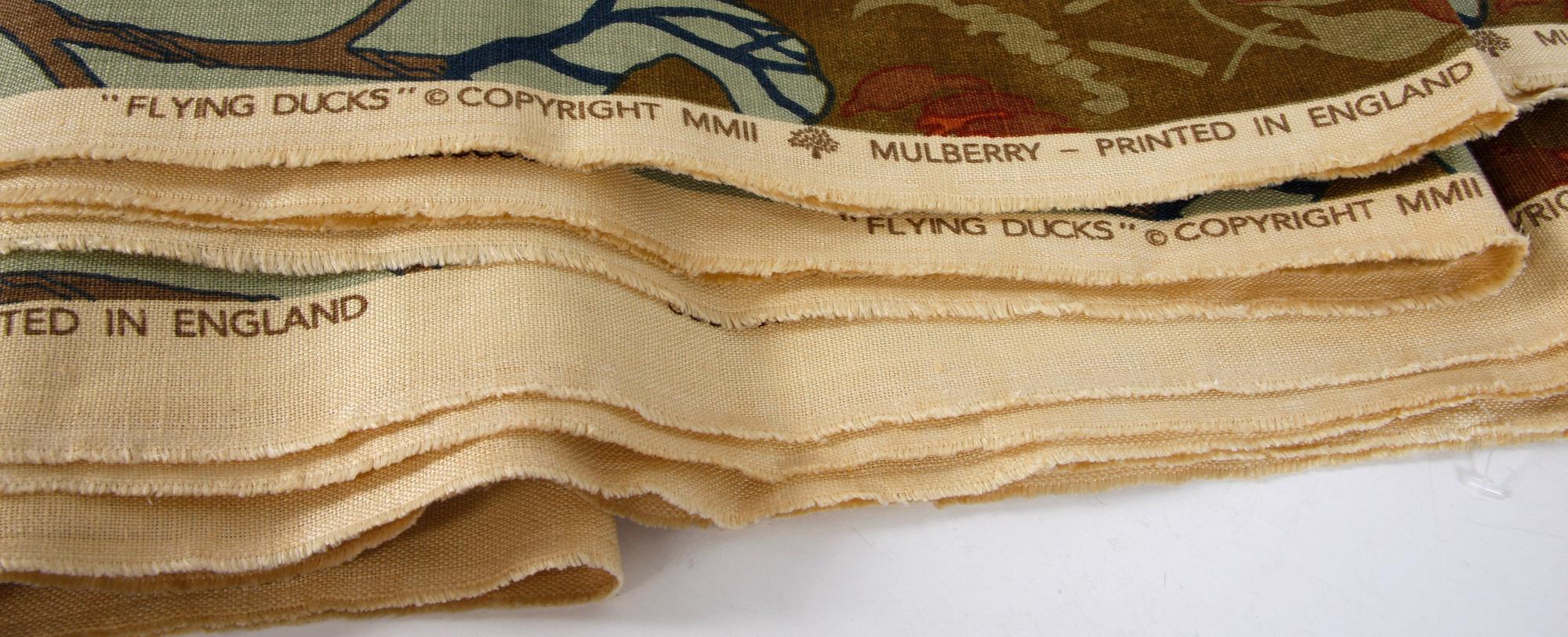 TYG, Mulberry, "Flying Ducks", ca 600 x 140.