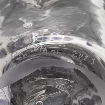 Sini Majuri, Konstglas, "Sibelius 8", signerad Sini Majuri 2023. Riihimäki.