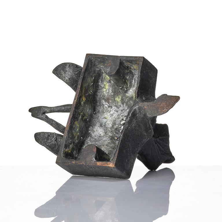 Lynn Chadwick, "Maquette VI Sitting Woman".