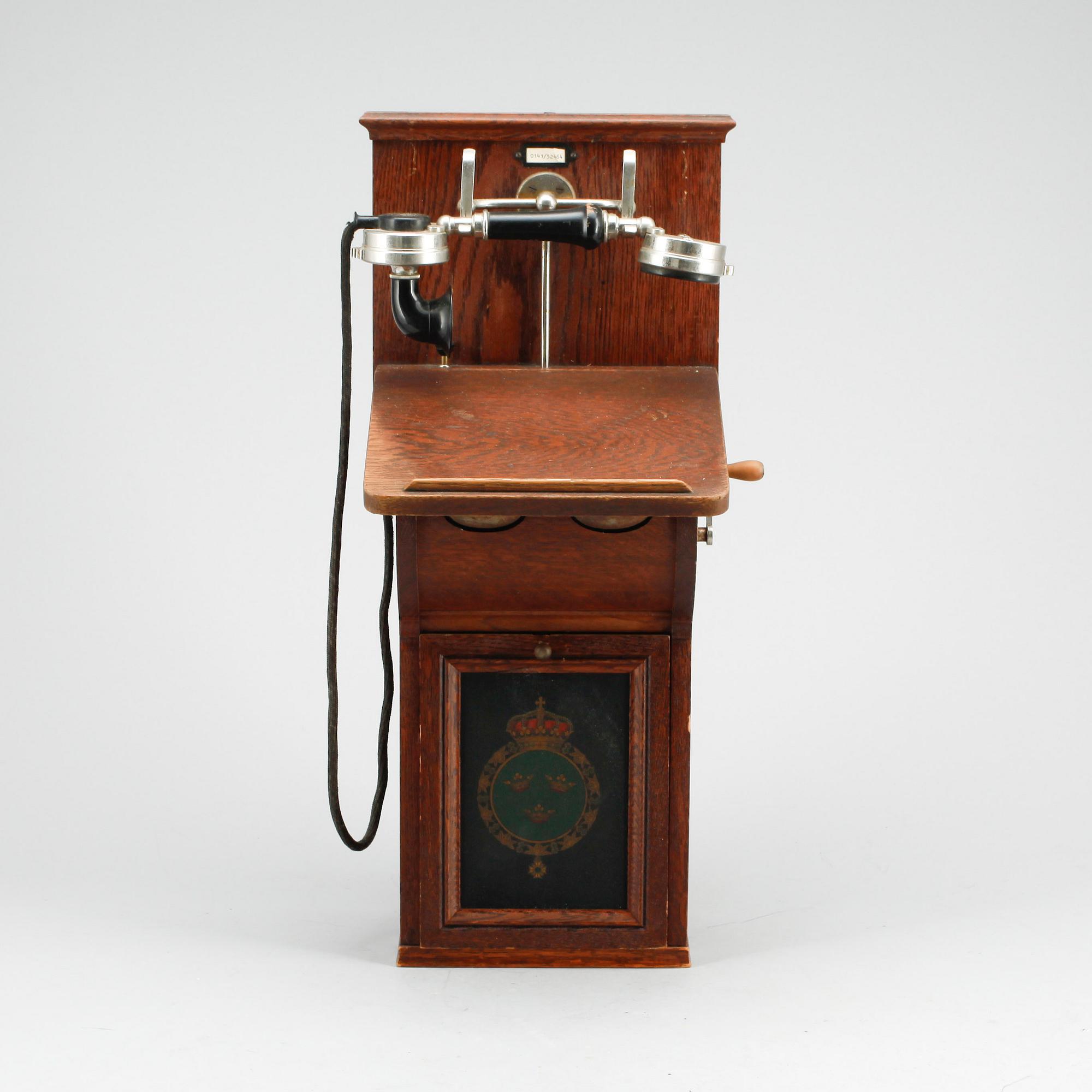 VÄGGTELEFON, 1900-tal.