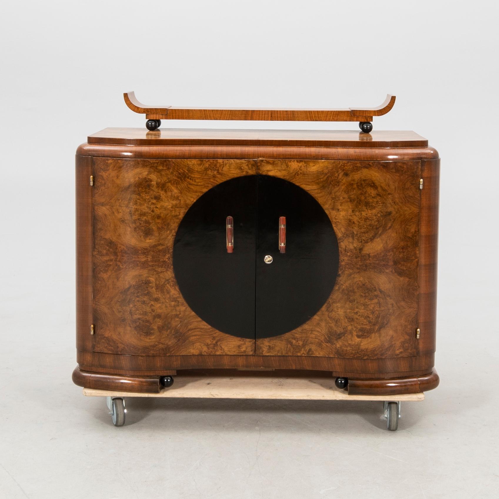 Sideboard/skåp Art deco 1900-talets första hälft.